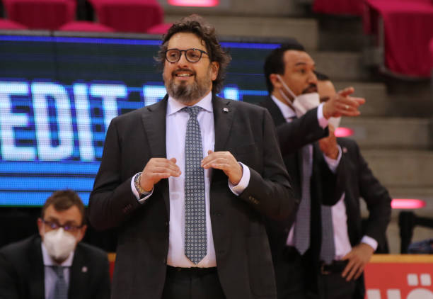 劣势的一方 劣势的一方